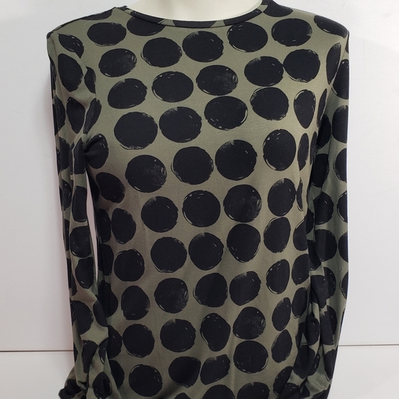 contemporaine pars simon Tops - Green & Black Polka Dot Long Sleeve Top